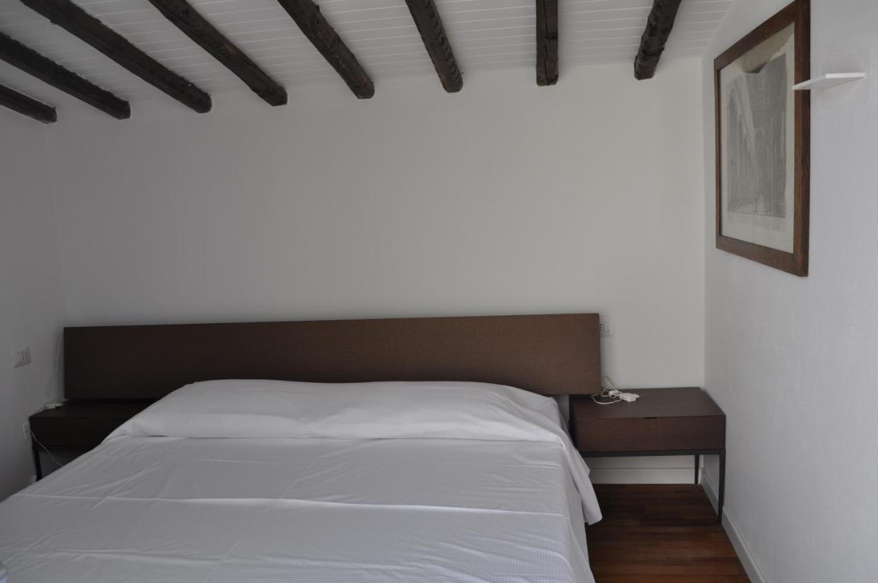 Casa Di Mario In Centro Storico Con Due Da Letto E Terrazze Appartement *